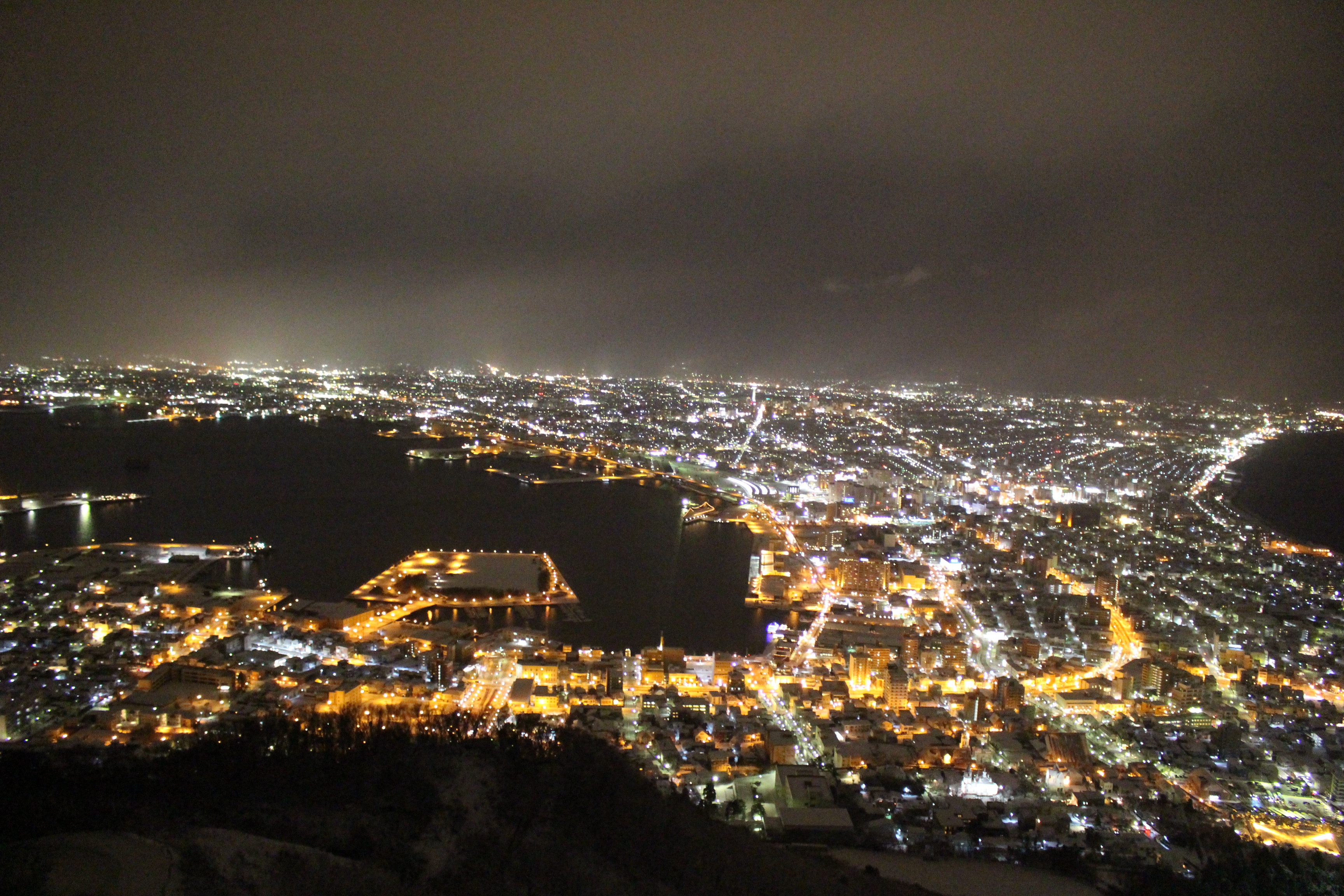 100万ドルに負けない夜景 北海道の宝 函館夜景 プレふぁぼ 知ればドヤれる情報サイト